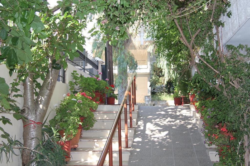 Valkaniotis Apartments Loutra Edipsou  Exterior photo